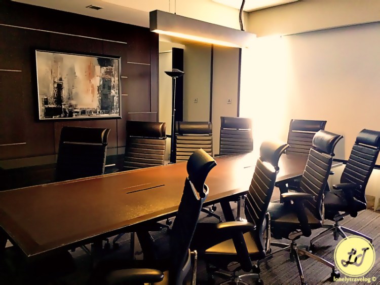 Royal Plaza on Scotts - Corporate Suite