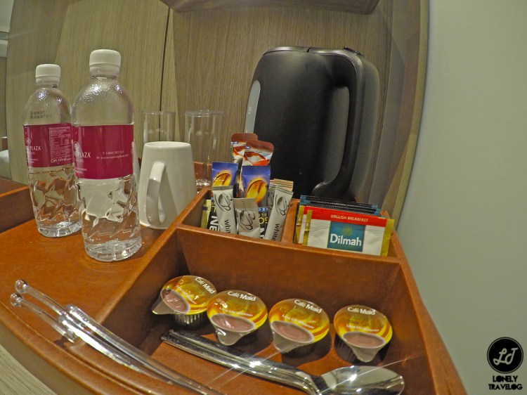 Crowne Plaza Changi Airport by LT