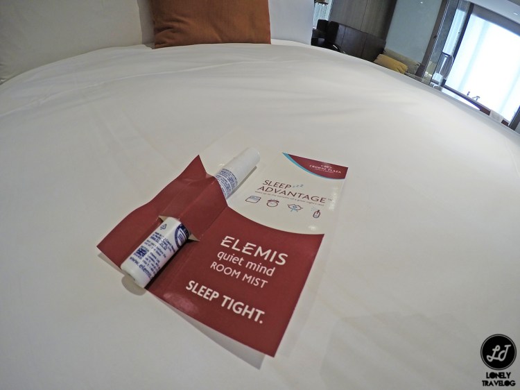 Crowne Plaza Changi Airport by LT