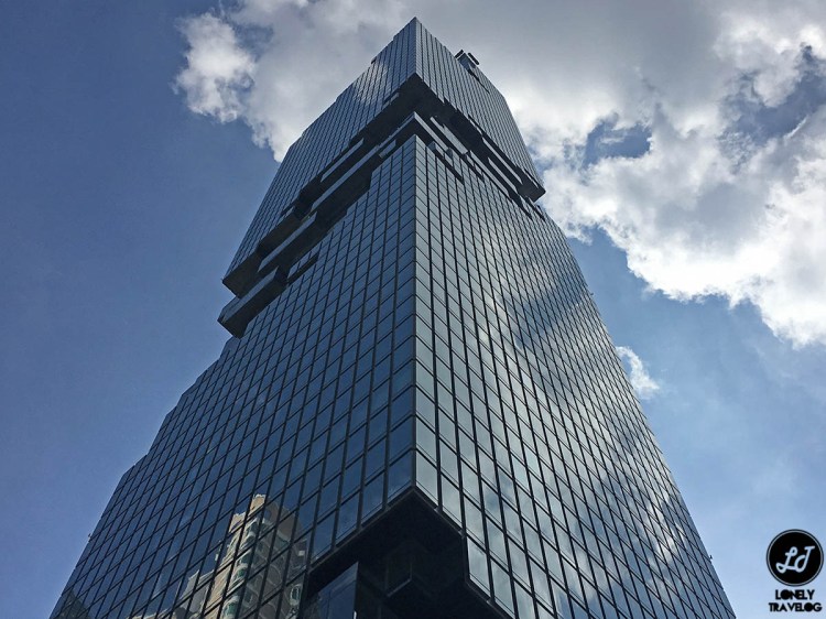 Mahanakhon (4)